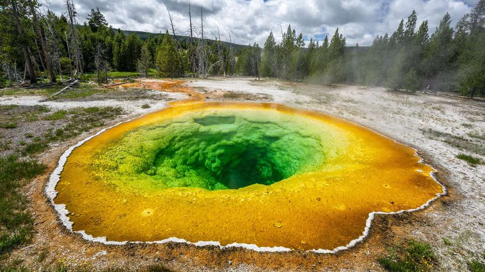 Natural landmarks sightseeing Tours in Italy
